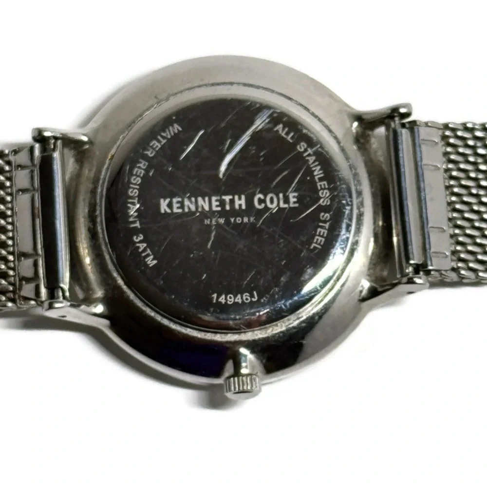 Kenneth Cole kenneth cole